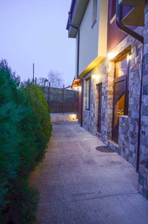Guest House Ivel Sapareva Banya Bagian luar foto